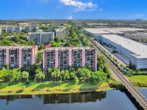 2200 S Cypress Bend Dr 601, Pompano Beach FL 33069