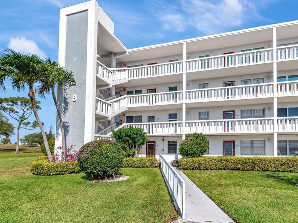 1020 Ellesmere B 1020, Deerfield Beach FL 33442