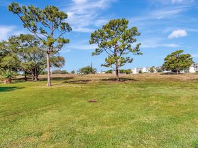 1020 Ellesmere B 1020, Deerfield Beach FL 33442