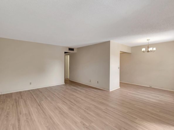 1020 Ellesmere B 1020, Deerfield Beach FL 33442