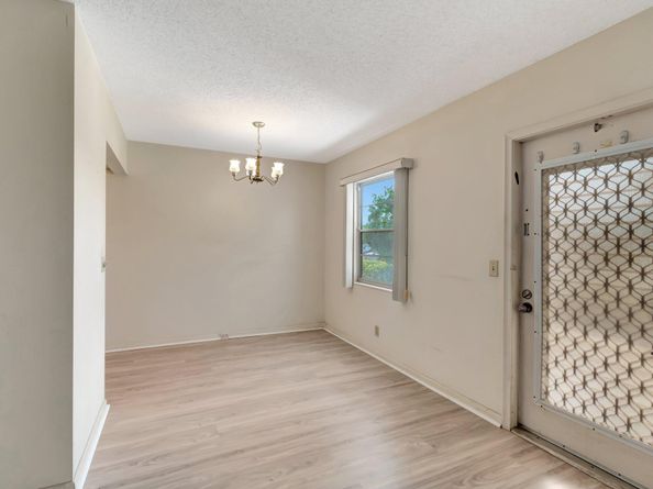 1020 Ellesmere B 1020, Deerfield Beach FL 33442