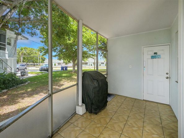 1411 SE 9th Ave 3, Pompano Beach FL 33060