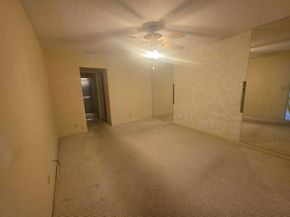 7690 Tahiti Lane 202, Lake Worth FL 33467