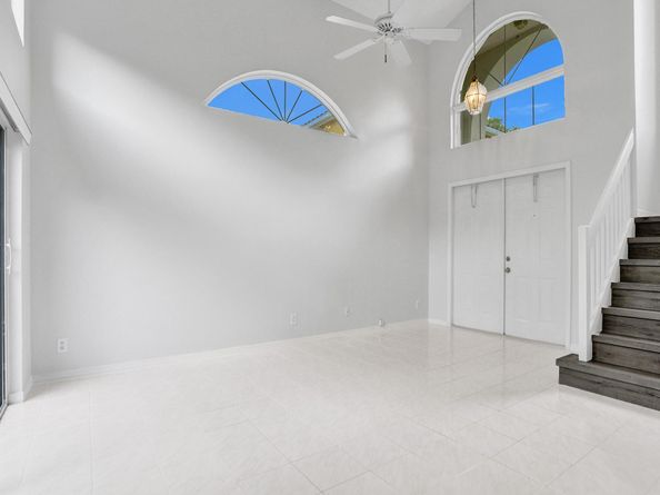 11290 Renaissance Rd, Cooper City FL 33026