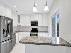 11290 Renaissance Rd, Cooper City FL 33026