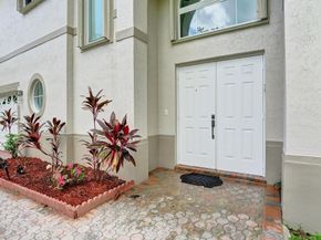 11290 Renaissance Rd, Cooper City FL 33026