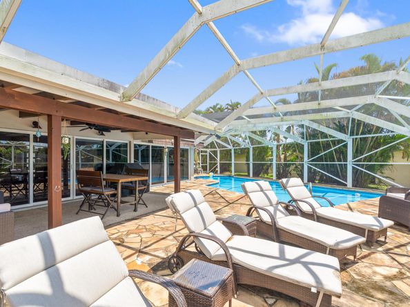 6106 Royal Poinciana Lane, Tamarac FL 33319