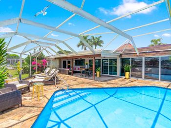 6106 Royal Poinciana Lane
