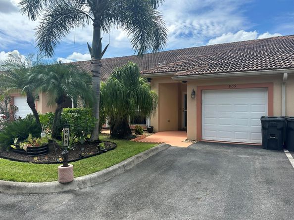 4720 Lucerne Lakes Boulevard 809, Lake Worth FL 33467