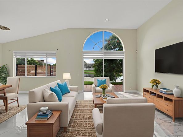 6330 Osprey Ter, Coconut Creek FL 33073