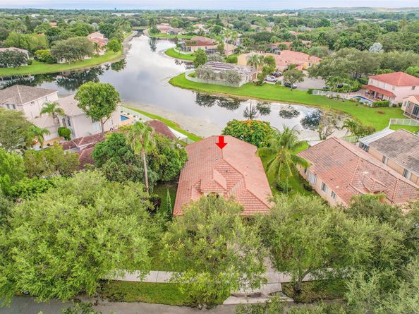 6330 Osprey Ter, Coconut Creek FL 33073