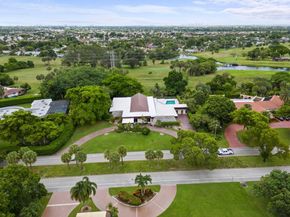 5304 Woodlands Blvd, Fort Lauderdale FL 33319