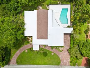 5304 Woodlands Blvd, Fort Lauderdale FL 33319
