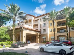 16102 Emerald Estates Dr 207, Weston FL 33331