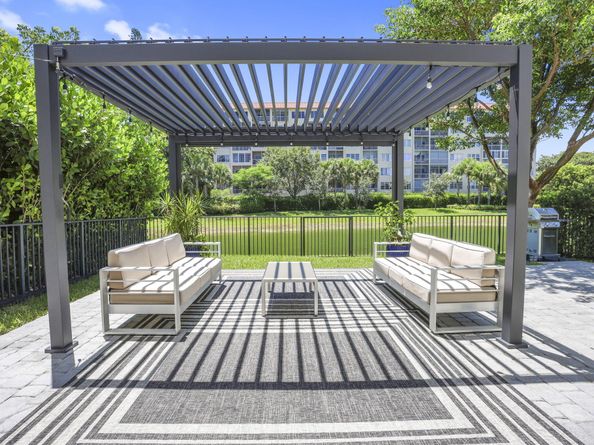 1080 Veleiros Boulevard, Deerfield Beach FL 33064