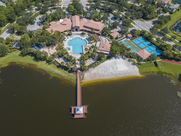 1438 Barlow Court, Palm Beach Gardens FL 33410
