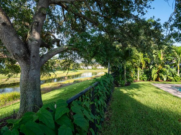 1438 Barlow Court, Palm Beach Gardens FL 33410