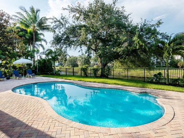 1438 Barlow Court, Palm Beach Gardens FL 33410