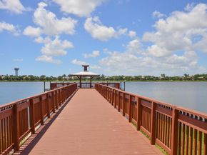 1438 Barlow Court, Palm Beach Gardens FL 33410