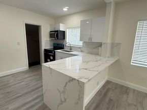 2190 SW 16th St, Miami FL 33145