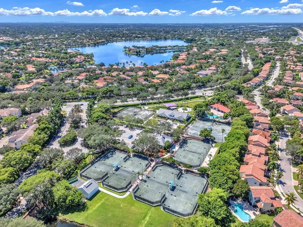 12441 NW 10th Ct A15, Coral Springs FL 33071