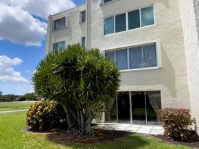 6768 10th Avenue N 115, Lake Worth FL 33467