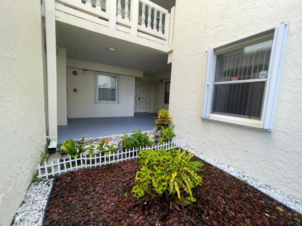 6768 10th Avenue N 115, Lake Worth FL 33467