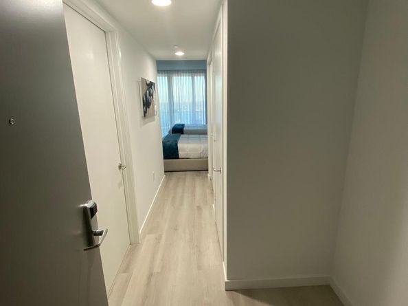 2602 E Hallandale Beach Boulevard R2210, Hallandale Beach FL 33009