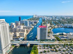 2602 E Hallandale Beach Boulevard R2210, Hallandale Beach FL 33009