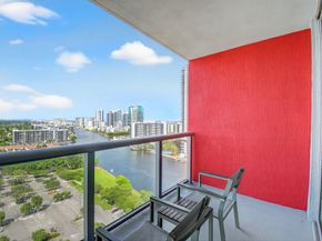 2602 E Hallandale Beach Boulevard R2210, Hallandale Beach FL 33009