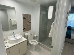 2602 E Hallandale Beach Boulevard R2210, Hallandale Beach FL 33009