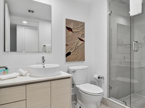 2602 E Hallandale Beach Boulevard R2210, Hallandale Beach FL 33009