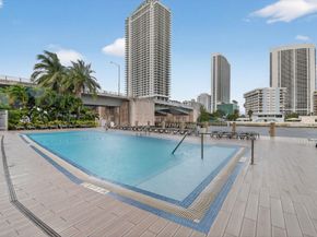 2602 E Hallandale Beach Boulevard R2210, Hallandale Beach FL 33009