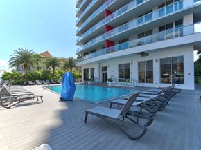 2602 E Hallandale Beach Boulevard R2210, Hallandale Beach FL 33009