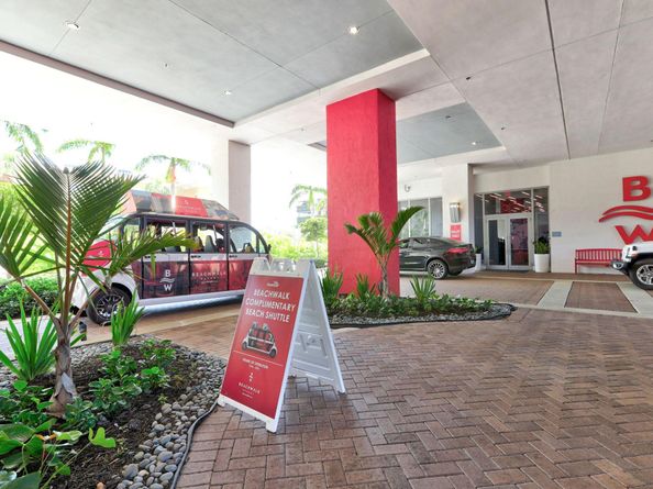 2602 E Hallandale Beach Boulevard R2210, Hallandale Beach FL 33009