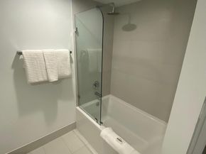 2602 E Hallandale Beach Boulevard R2210, Hallandale Beach FL 33009