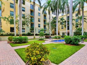 720 S Sapodilla Avenue 208, West Palm Beach FL 33401