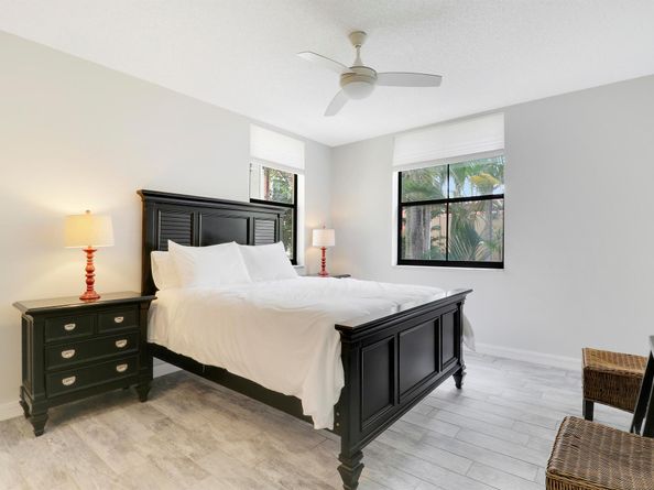 720 S Sapodilla Avenue 208, West Palm Beach FL 33401