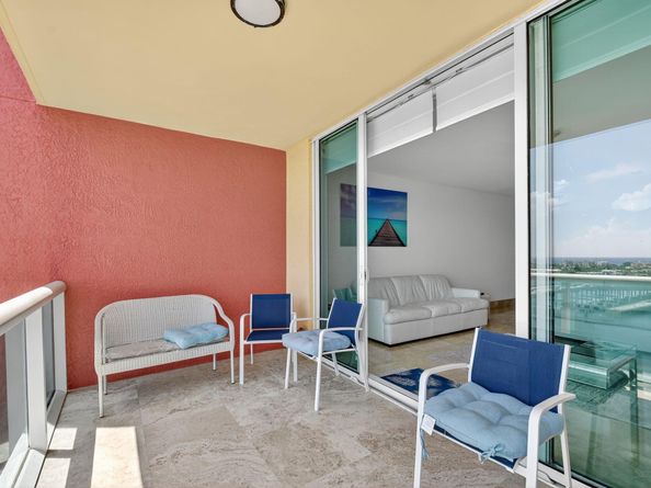 2640 Lake Shore Drive 1710, Riviera Beach FL 33404
