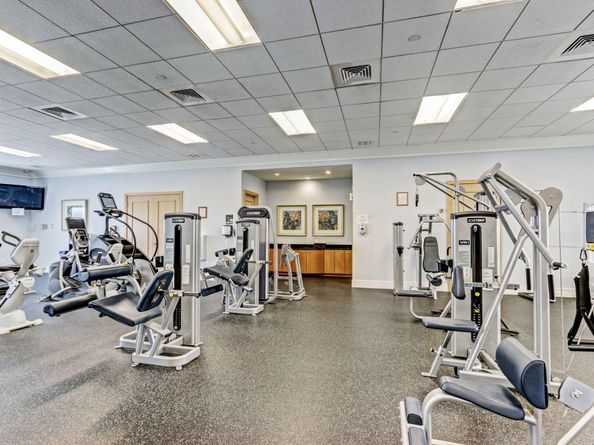 2640 Lake Shore Drive 1710, Riviera Beach FL 33404