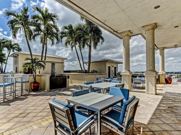 2640 Lake Shore Drive 1710, Riviera Beach FL 33404