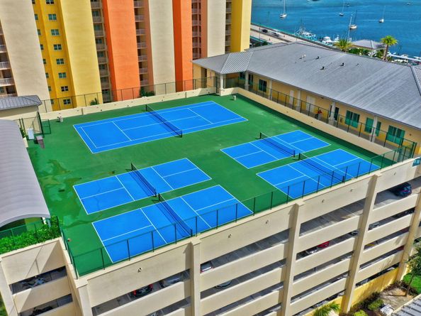 2640 Lake Shore Drive 1710, Riviera Beach FL 33404