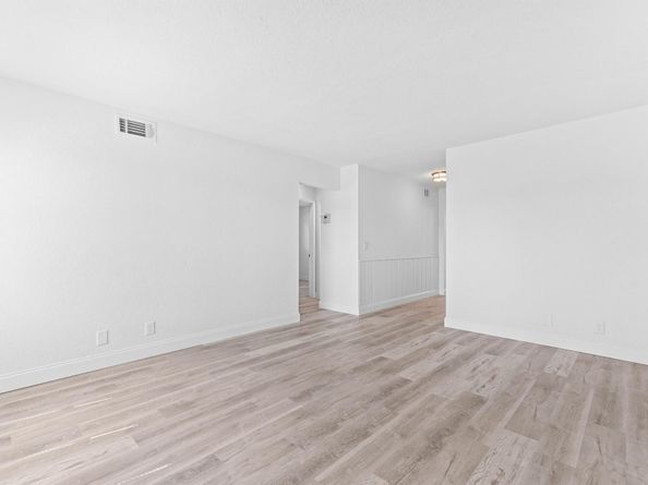 308 Stillwater Drive, Jupiter FL 33458