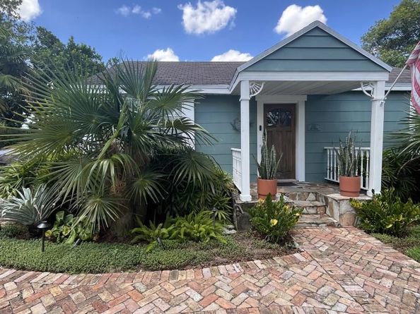 6351 SW 38th St, Miami FL 33155