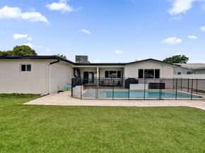 3991 N 41st Ct, Hollywood FL 33021