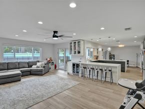3991 N 41st Ct, Hollywood FL 33021