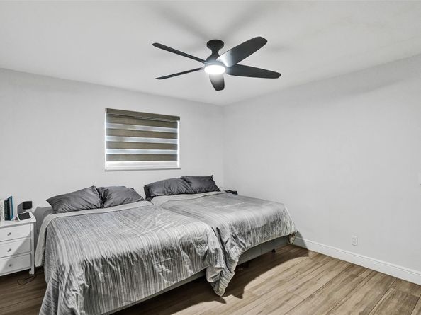3991 N 41st Ct, Hollywood FL 33021