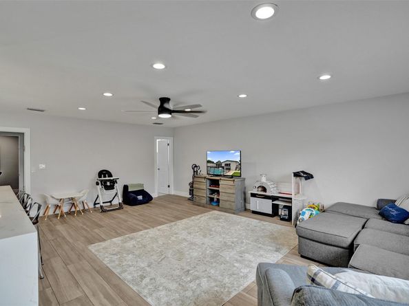 3991 N 41st Ct, Hollywood FL 33021