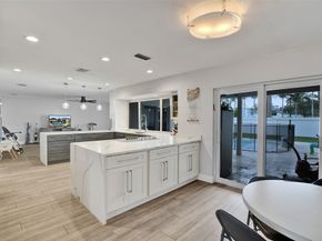 3991 N 41st Ct, Hollywood FL 33021