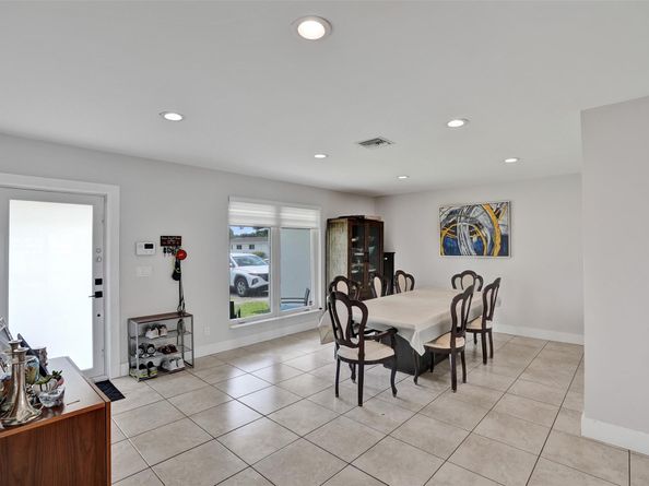 3991 N 41st Ct, Hollywood FL 33021